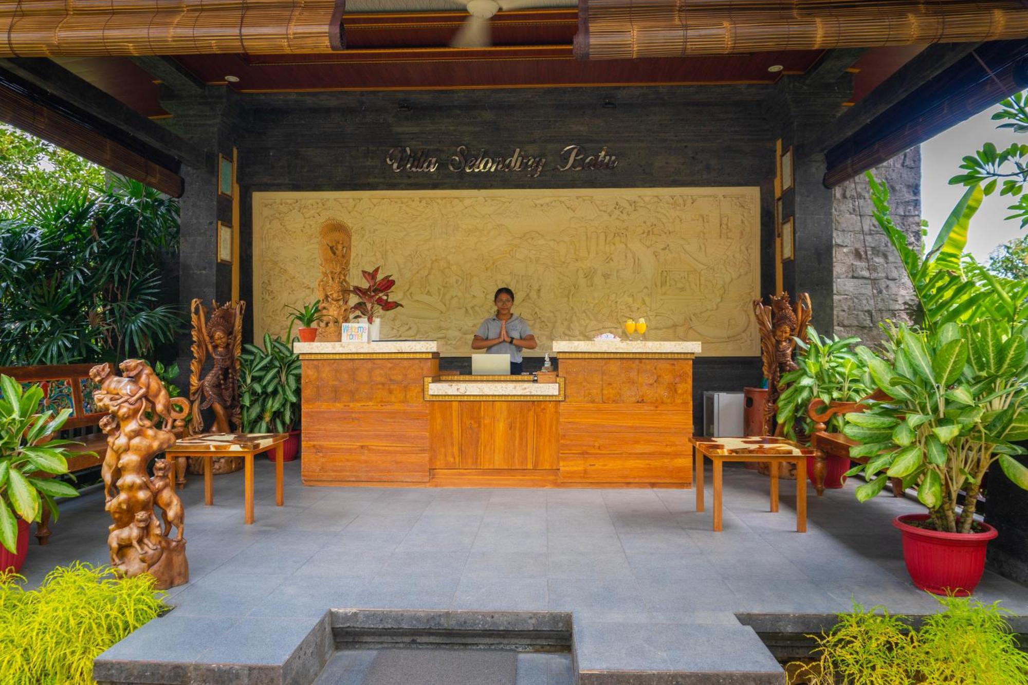 Villa Selonding Batu โลวินา ภายนอก รูปภาพ