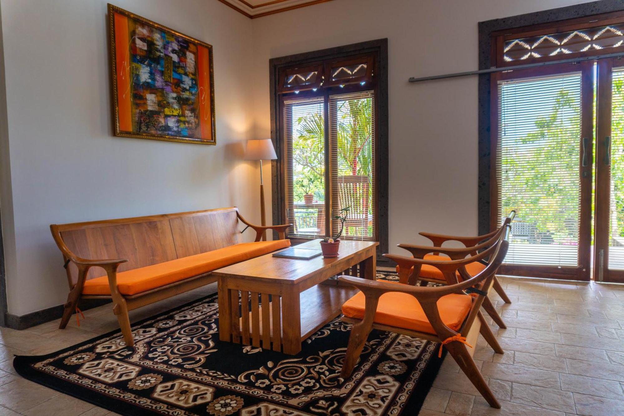 Villa Selonding Batu โลวินา ภายนอก รูปภาพ