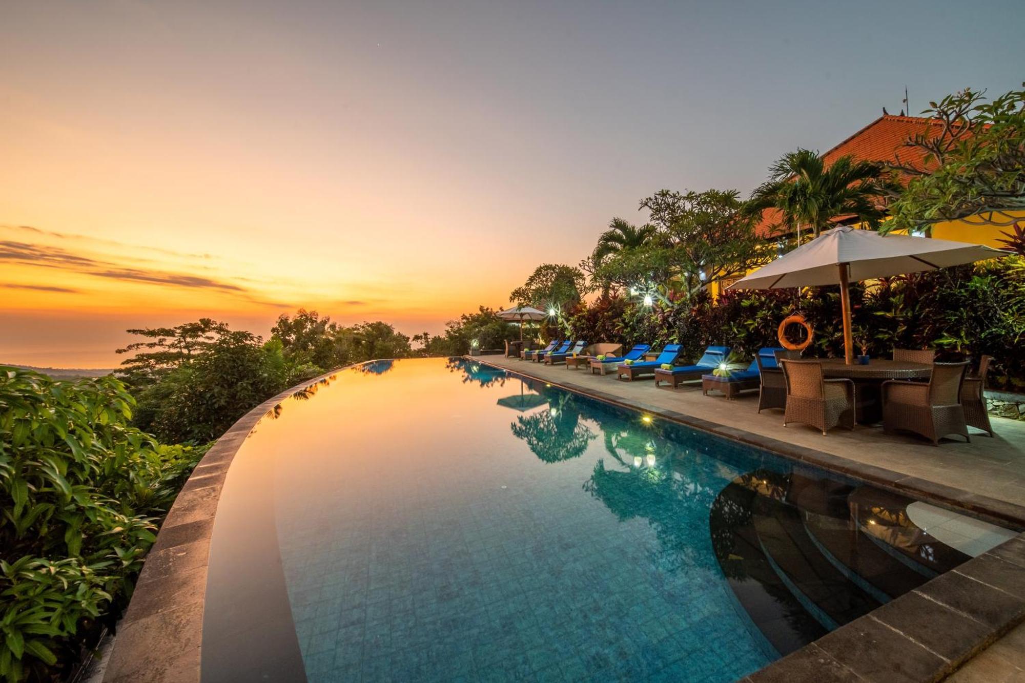 Villa Selonding Batu โลวินา ภายนอก รูปภาพ